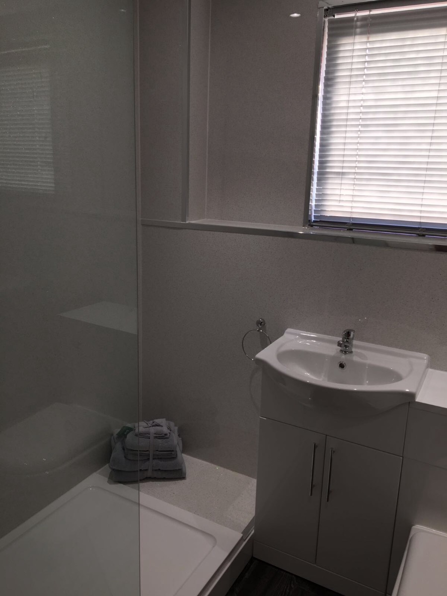 Company: Image 22